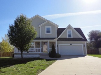 1129 SW Georgetown Dr, Lees Summit, MO 64082 