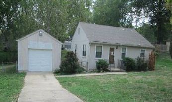 5247 Laurel Ave, Raytown, MO 64133 