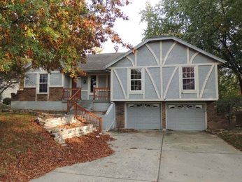 1616 SW 14th St, Blue Springs, MO 64015 