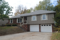 1305 Southwest 19th St, Blue Springs, MO 64015 