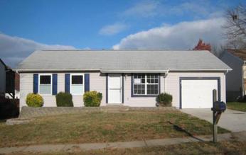 1732 Lynncove Ln, St Charles, MO 63303 