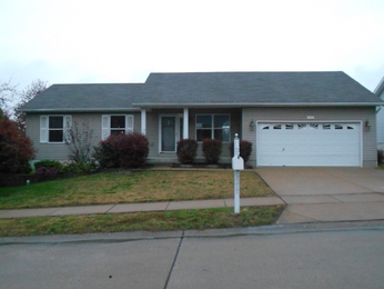 1113 Valentine, Festus, MO 63028 