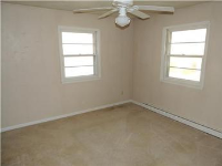 1401 E Franklin St, Clinton, MO 64735 