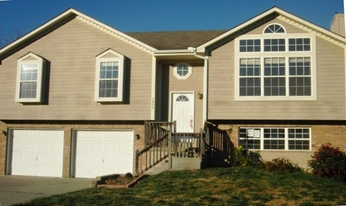 1806 N Ashley Dr, Independence, MO 64058 