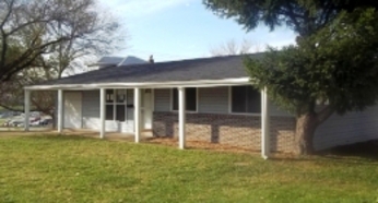 34 Gray Brooke Ln, Florissant, MO 63031 