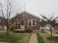 506 Bellsworth Dr, Saint Louis, MO 63125 