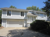 5900 NW Caney Creek Dr, Kansas City, MO 64151 