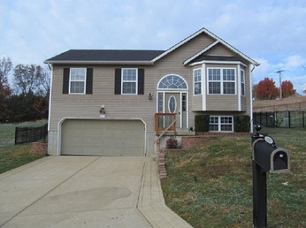 2917 Greenmont Ct, Imperial, MO 63052 