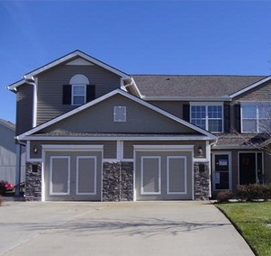 602 SW Shadow Glen Ct, Blue Springs, MO 64015 