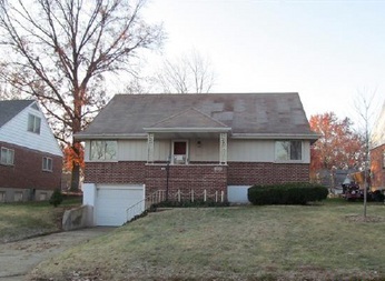 8632 Belcrest Ln, Saint Louis, MO 63114 