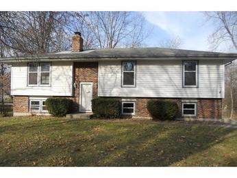 518 NE 115th St, Kansas City, MO 64155 