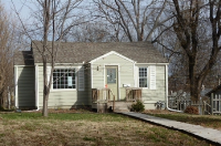 406 E Devon Street, Independence, MO 64055 