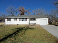 407 Oak Dr, Carl Junction, MO 64834 