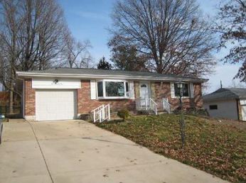 171 Bridgeview Ln, St Louis, MO 63129 