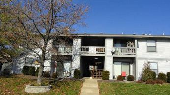 1608 Summergate Pkwy Unit I, Saint Peters, MO 63303 