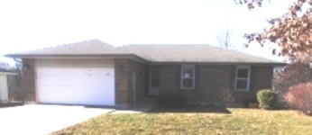 313 S Jennings St, Odessa, MO 64076 