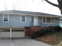 8005 E 118th Terr, Kansas City, MO 64134 