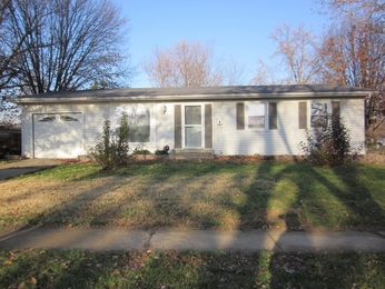 2037 Aristocrat Drive, Florissant, MO 63031 
