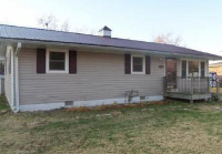 806 W Tropf St, Advance, MO 63730 