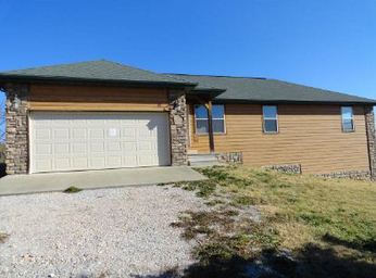 11 Athens Lane, Galena, MO 65656 