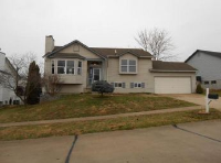775 Seven Hills Ln, Saint Charles, MO 63304 