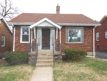 1604 Bradford Ave, Saint Louis, MO 63133 