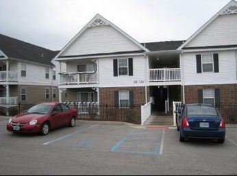 111 Saravalle Dr, St Peters, MO 63376 