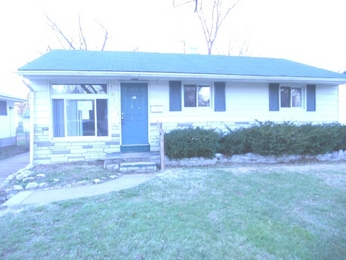 10753 Spring Garden Dr, Saint Louis, MO 63137 