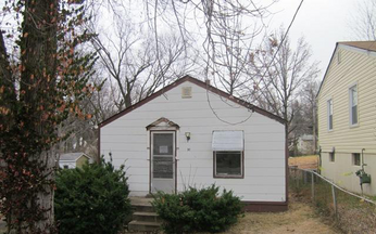 30 Anistasia Dr, Saint Louis, MO 63135 