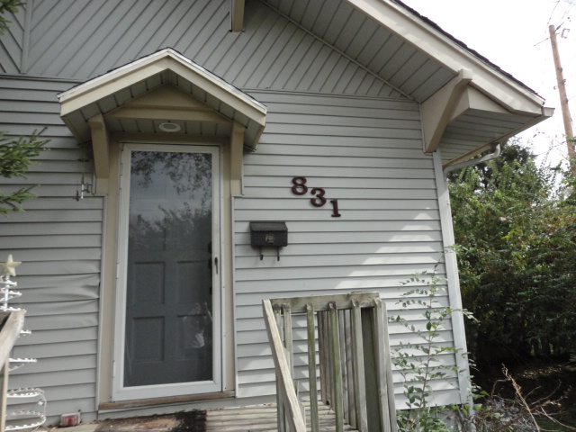 831 Home Ave, Independence, MO 64052 