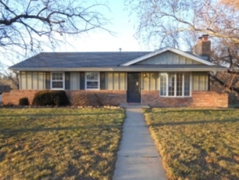 908 Elm Rd, Excelsior Springs, MO 64024 