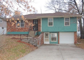 516 NW 87th Ter, Kansas City, MO 64155 