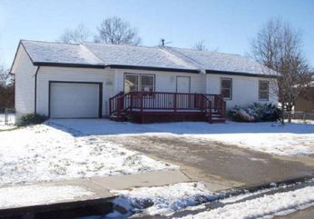 1705 Crestwood Driv, Harrisonville, MO 64701 