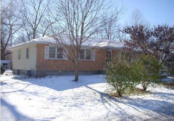203 E Polk St, Harrisonville, MO 64701 