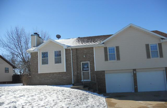 727 Jay Or Dr, Jefferson City, MO 65109 