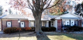 5 Weymouth Court, Florissant, MO 63031 