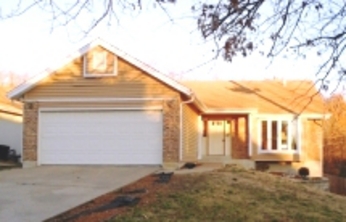 5272 Edgemere Drive, Florissant, MO 63033 