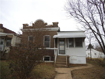 3661 Roswell Ave, Saint Louis, MO 63116 