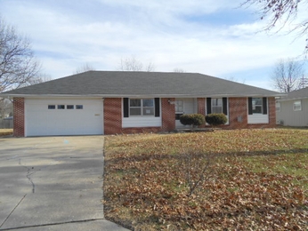 2536 S Mccann Ave, Springfield, MO 65804 