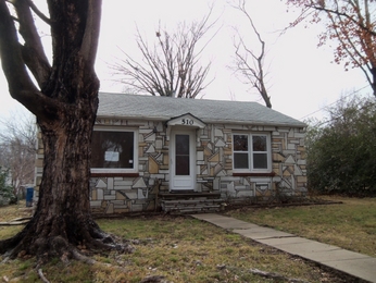 510 W Saint Louis Ave, Carthage, MO 64836 