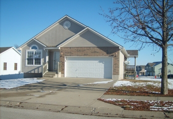 21549 S Soryl Ave, Peculiar, MO 64078 