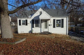 10050 Dorothy Ave, Saint Louis, MO 63137 