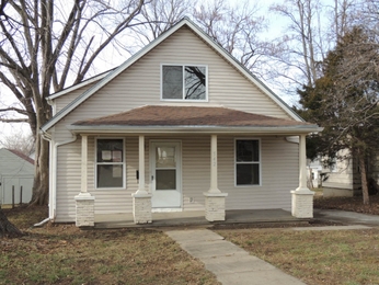 542 S Ash Ave, Independence, MO 64053 