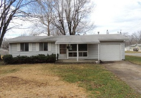 511 S 3rd St, Odessa, MO 64076 