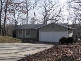 2150 Helmet Court, Lake Sherwood, MO 63357 