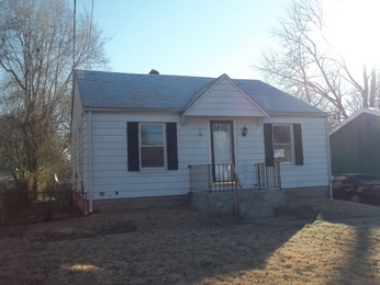 10190 Imperial Dr, Saint Louis, MO 63136 