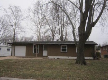 404 Whitehall Dr, Ballwin, MO 63021 