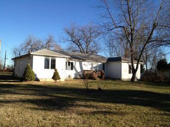 1840 N Old Orchard, Springfield, MO 65803 