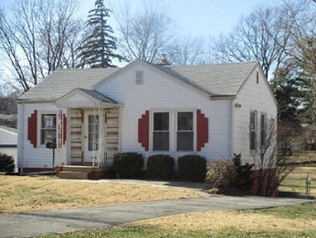 3505 San Jose Ln, Saint Ann, MO 63074 