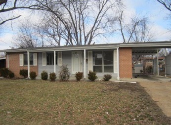 1065 Derhake Rd, Florissant, MO 63033 